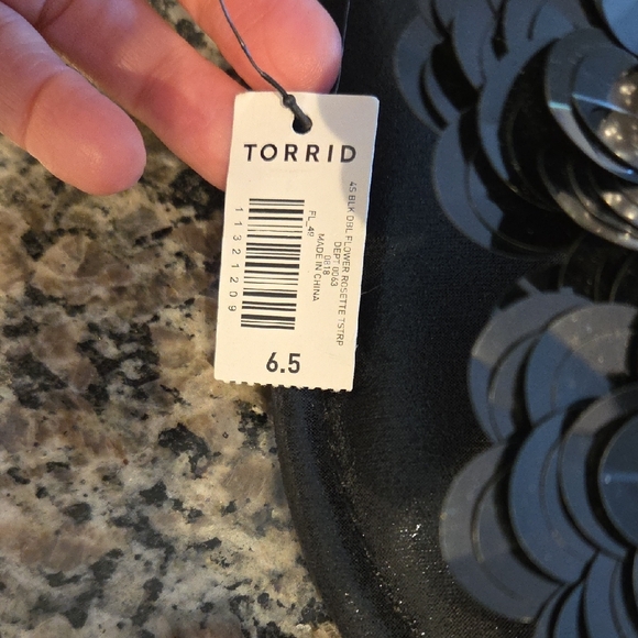 torrid Black Sandals with Floral Embellishments - Picture 3 of 5